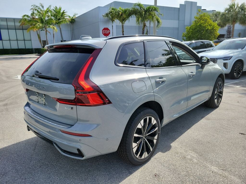 New 2026 Volvo XC60 B5 Plus SUV