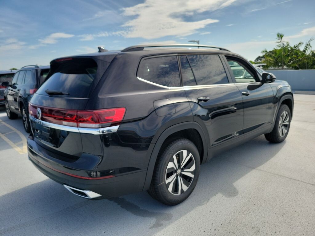 New 2026 Volkswagen Atlas SE SUV