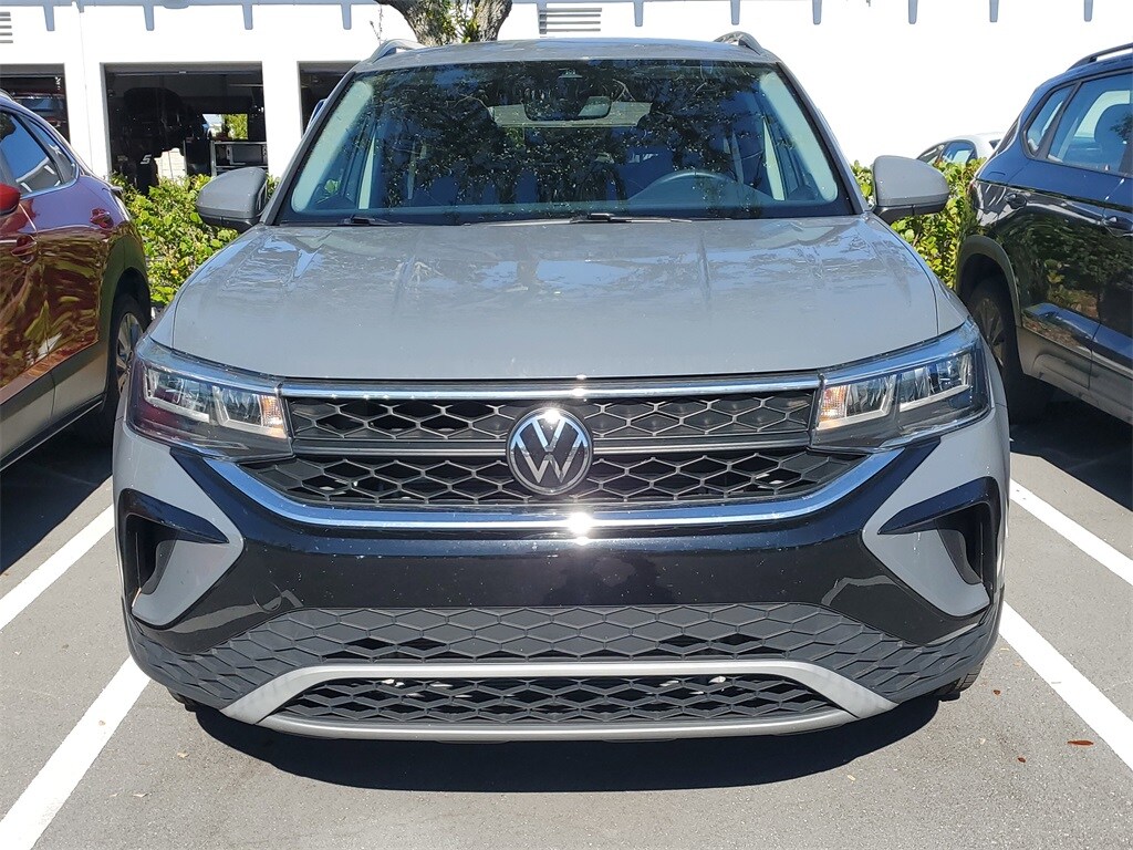 Used 2024 Volkswagen Taos 1.5T SE SUV