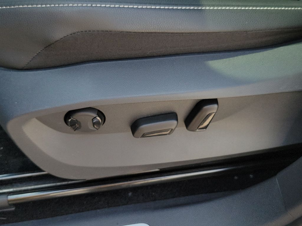 2023 Volkswagen Tiguan SE R-LINE BLACK - Photo 23