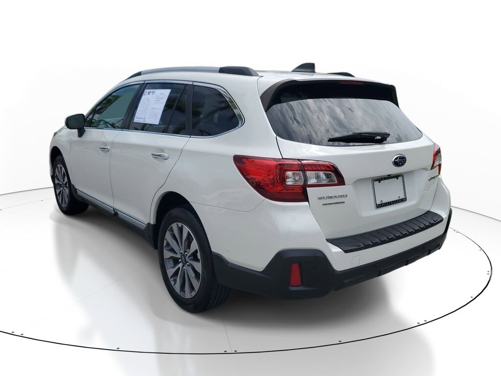 Used 2018 Subaru Outback 2.5i Touring with Starlink SUV