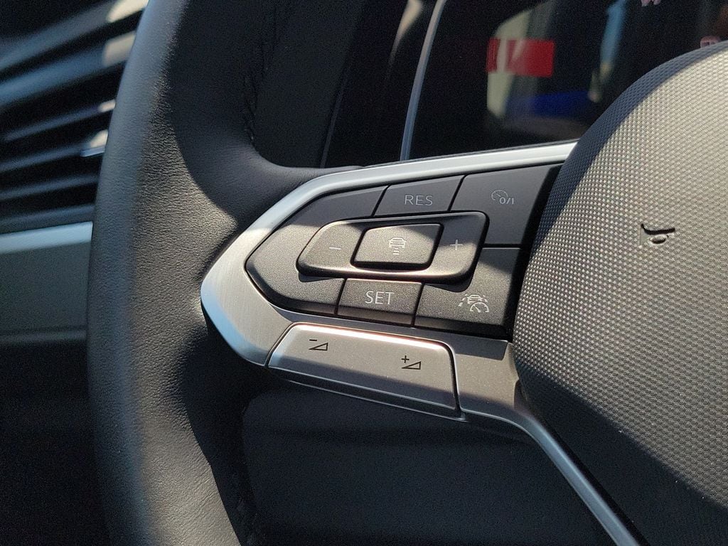2023 Volkswagen Jetta Sport - Photo 24