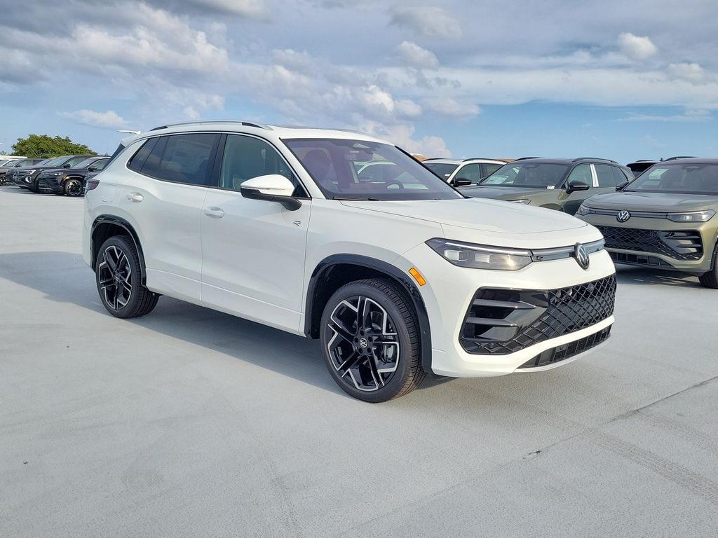 New 2026 Volkswagen Tiguan 2.0T SEL R-Line Turbo SUV
