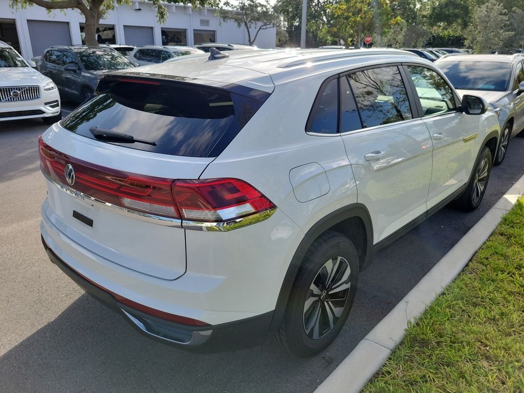 Certified 2024 Volkswagen Atlas Cross Sport 2.0T SE SUV