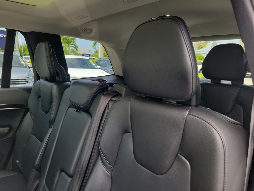 2019 Volvo XC90 Momentum - Photo 12