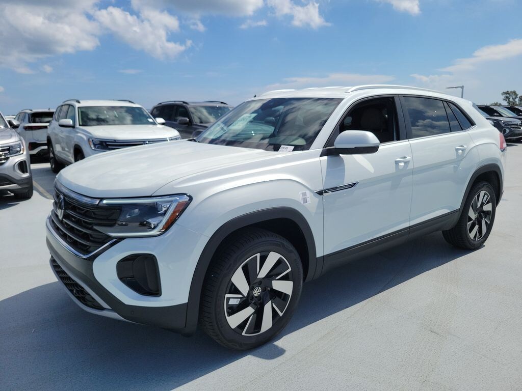 New 2026 Volkswagen Atlas Cross Sport SE w/Technology SUV