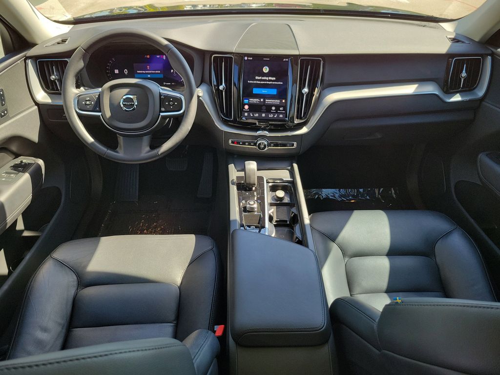 2024 Volvo XC60 Core - Photo 15