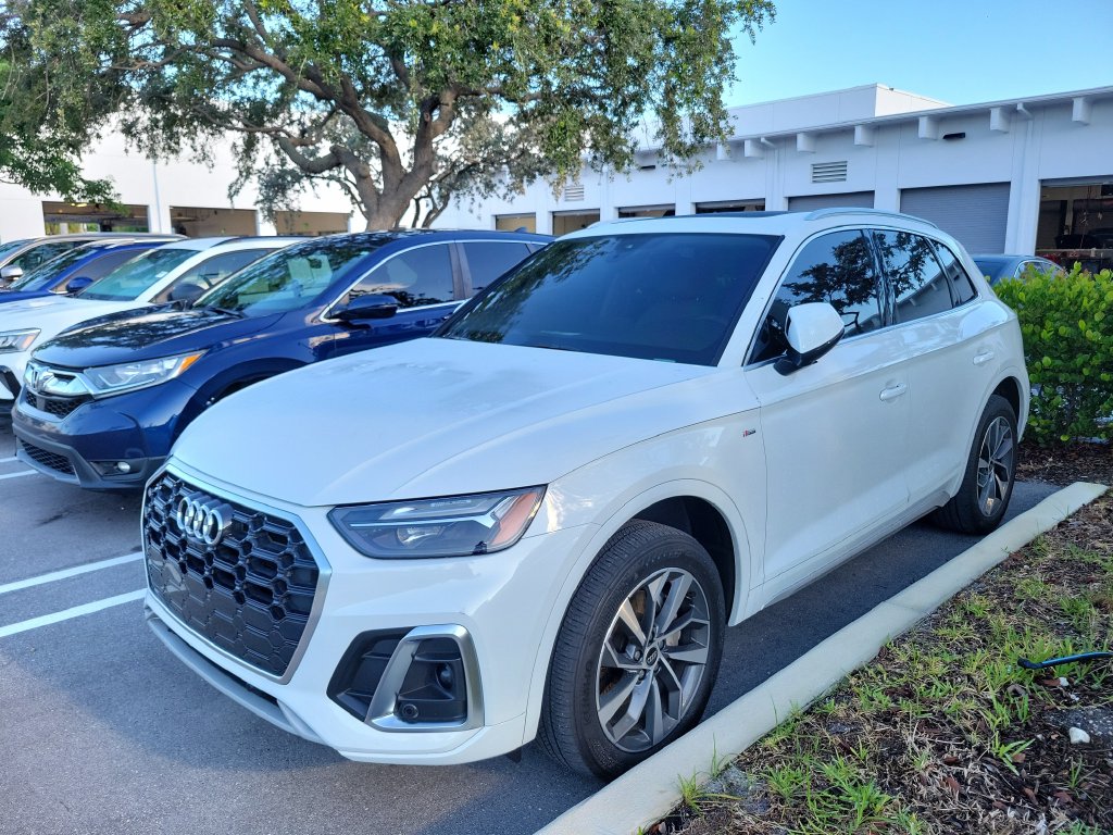 2023 Audi Q5 Premium Plus - Photo 2