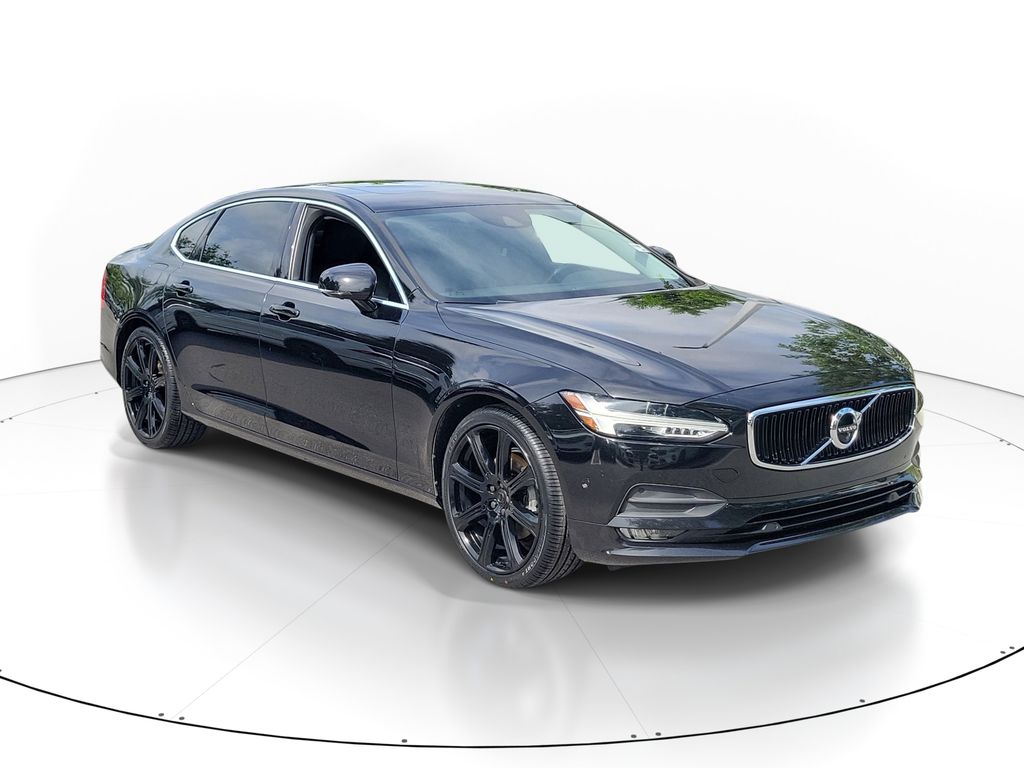 2018 Volvo S90 T5 Momentum FWD's photo