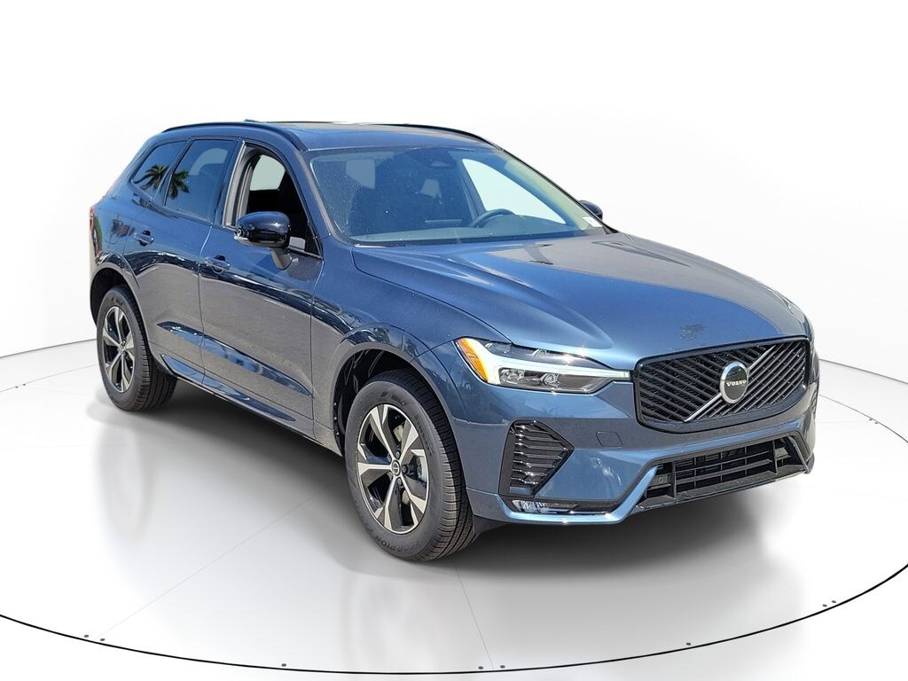 New 2026 Volvo XC60 B5 Core SUV