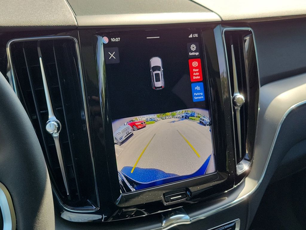 2024 Volvo XC60 Core - Photo 29