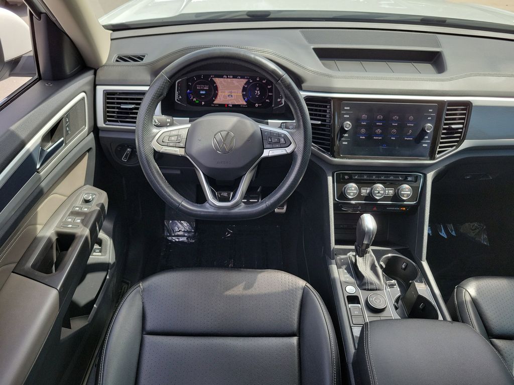 2022 Volkswagen Atlas SEL R-Line - Photo 15