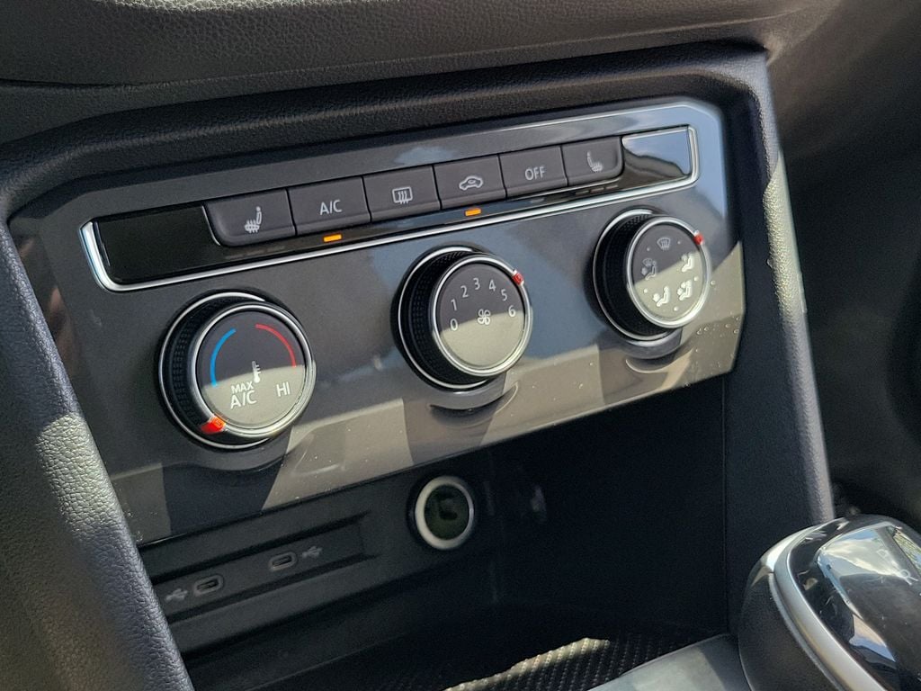 2022 Volkswagen Tiguan S - Photo 28