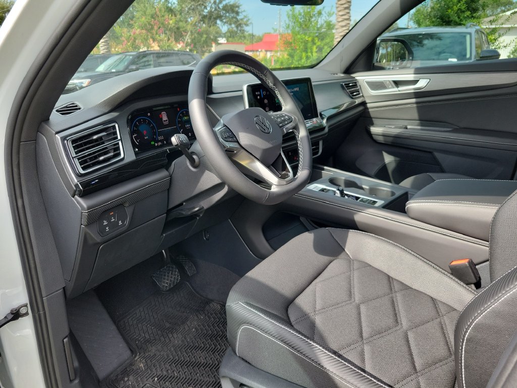 2026 Volkswagen Atlas Cross Sport SE - Photo 17