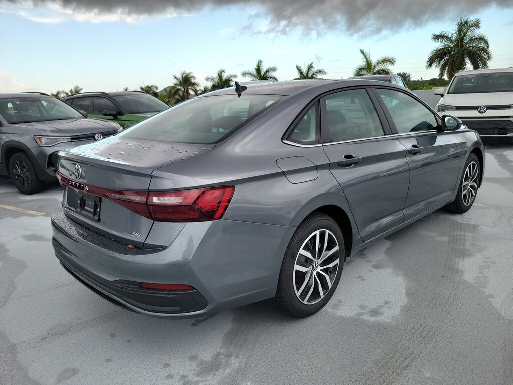 New 2026 Volkswagen Jetta 1.5T SE Sedan
