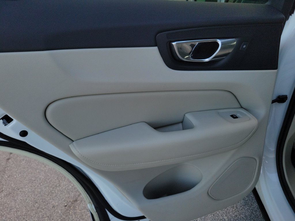 2019 Volvo XC60 Inscription - Photo 9