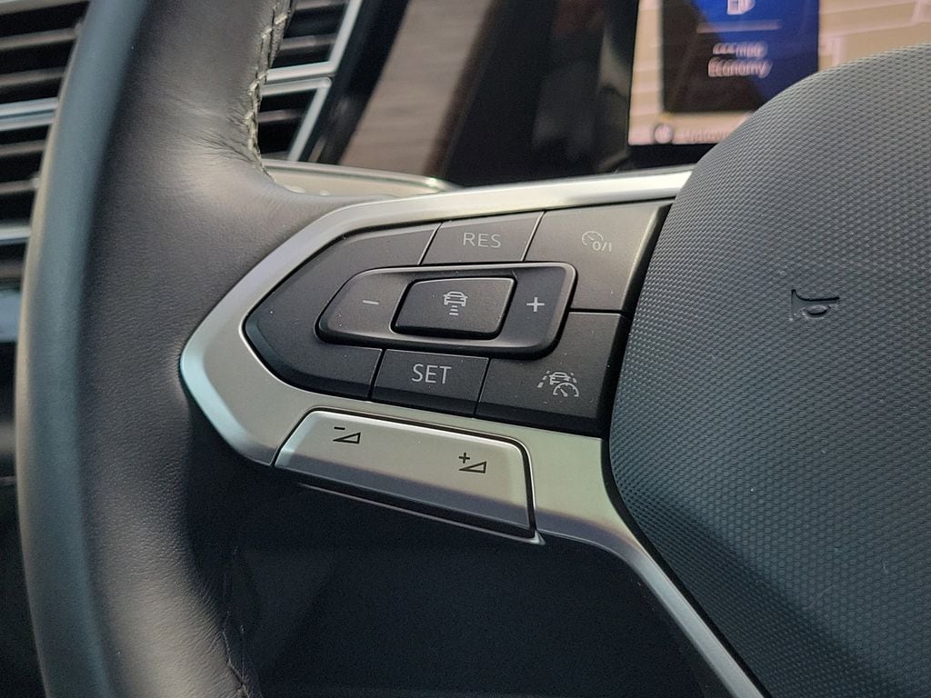 2024 Volkswagen Atlas SEL Premium R-Line - Photo 26