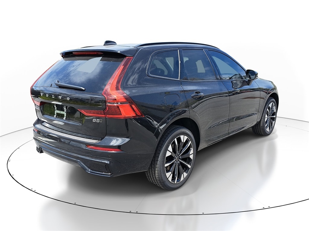 New 2026 Volvo XC60 B5 Plus SUV