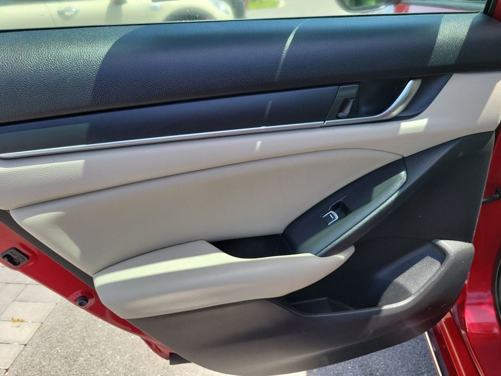 2020 Honda Accord EX - Photo 8