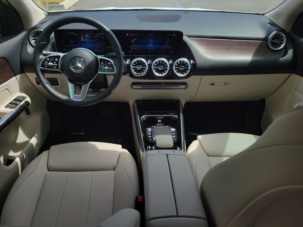 2023 Mercedes-Benz GLA Base - Photo 14