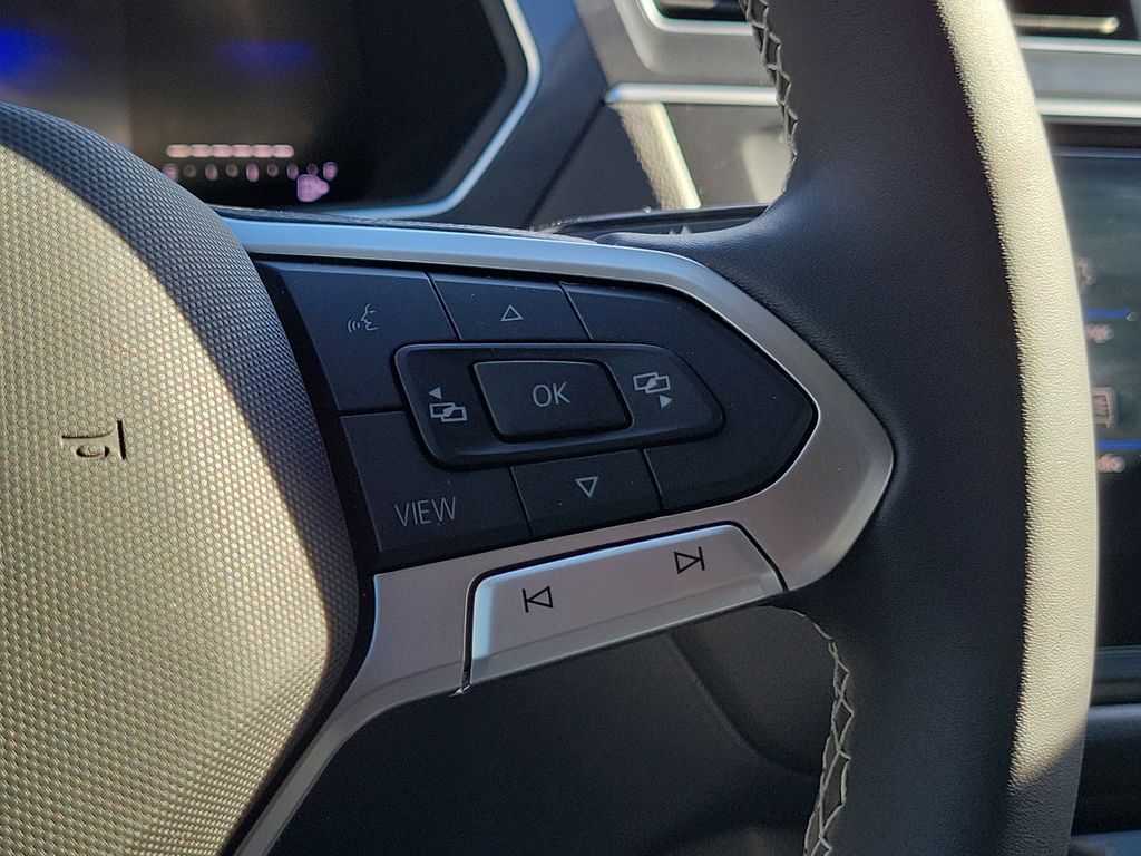 2024 Volkswagen Tiguan SE - Photo 27