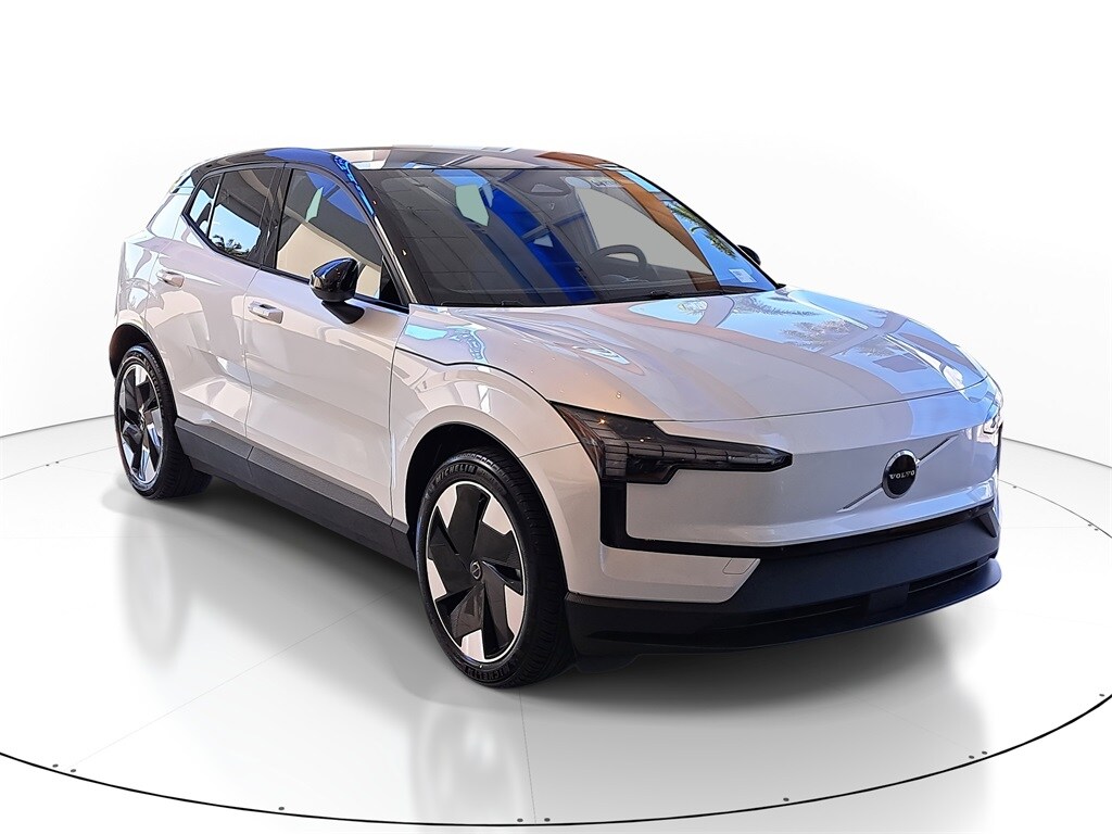 New 2025 Volvo EX30 Twin Motor Plus SUV