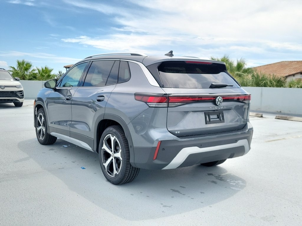 New 2026 Volkswagen Tiguan SE SUV