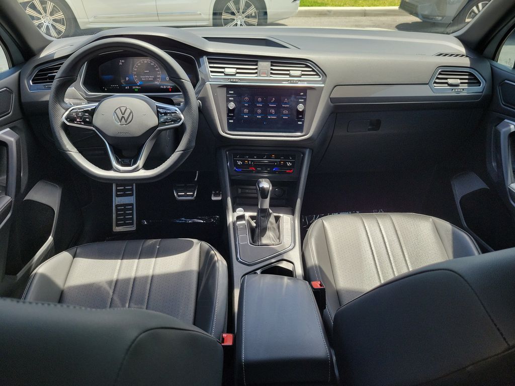2023 Volkswagen Tiguan SE R-LINE BLACK - Photo 15