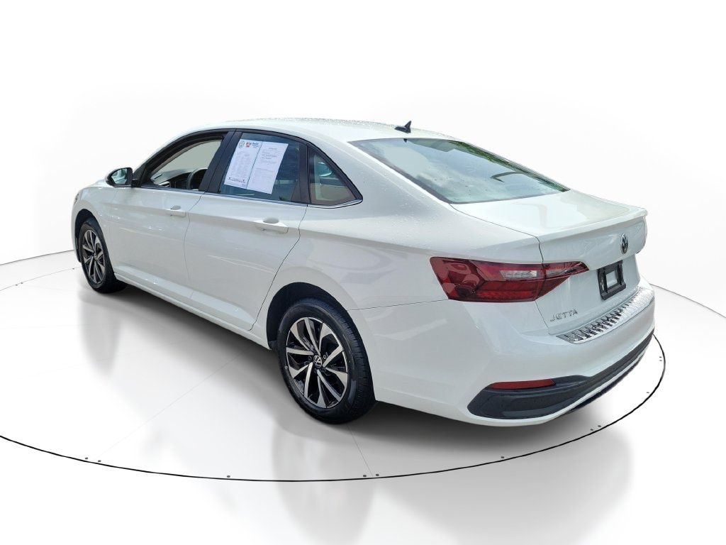 2023 Volkswagen Jetta S - Photo 6
