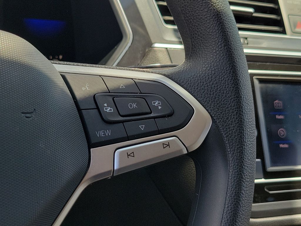 2022 Volkswagen Tiguan S - Photo 24