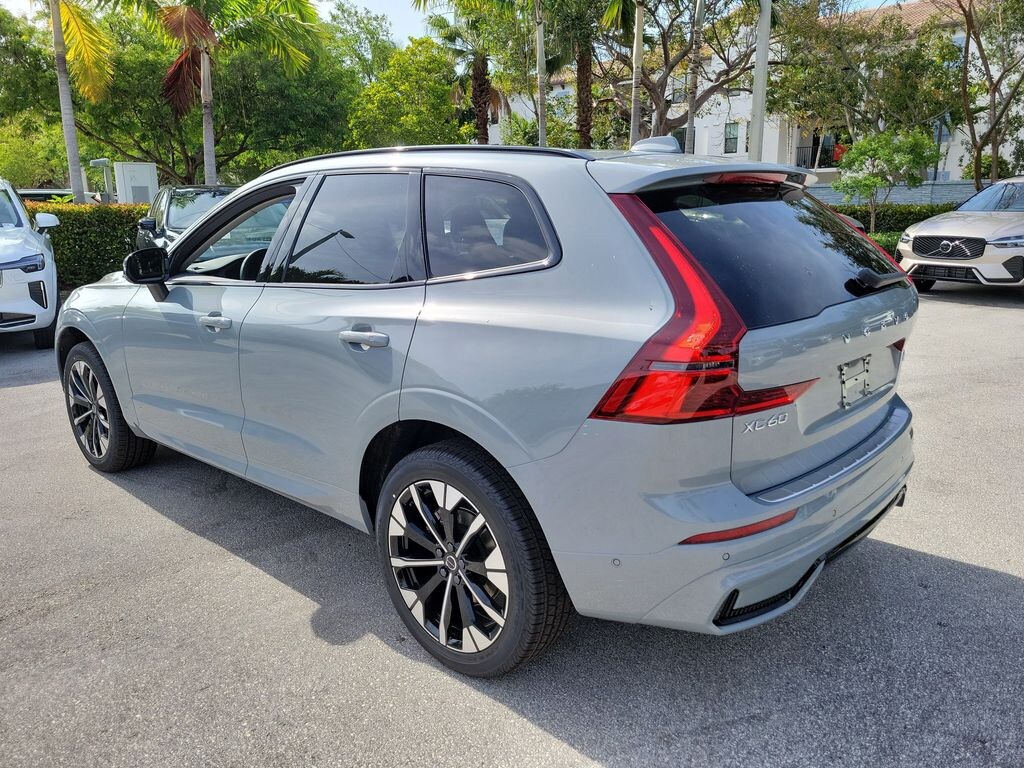 New 2026 Volvo XC60 B5 Plus SUV