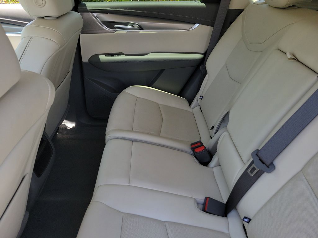 2024 Cadillac XT5 Premium Luxury - Photo 12