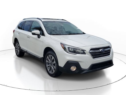 2018 Subaru Outback 2.5i Touring with Starlink SUV