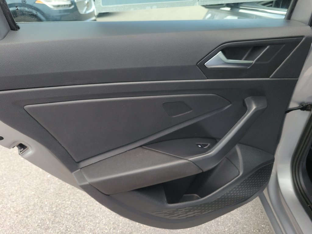 2024 Volkswagen Jetta S - Photo 8