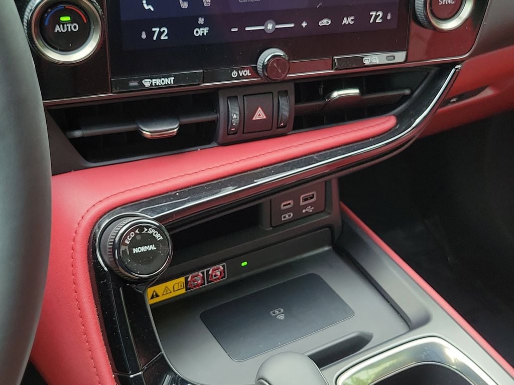 2024 Lexus NX 250 - Photo 28