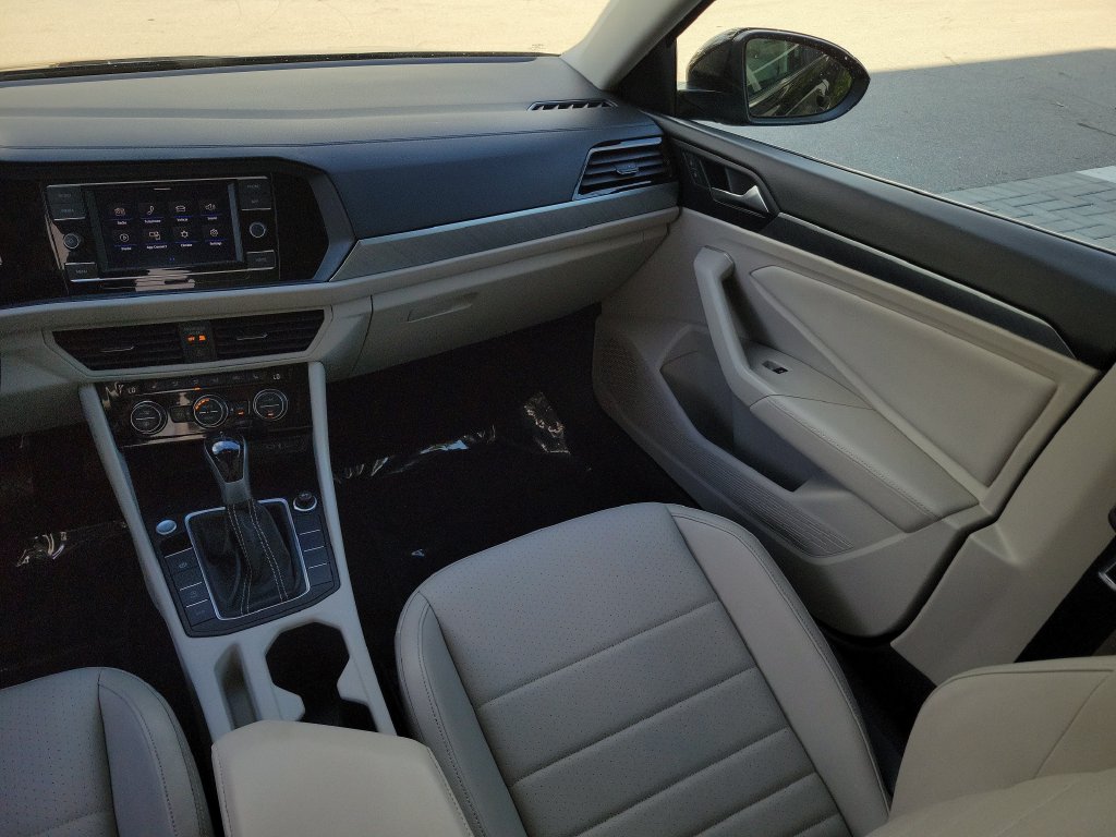 2024 Volkswagen Jetta SE - Photo 15
