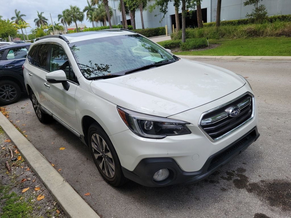 Used 2018 Subaru Outback 2.5i Touring with Starlink SUV