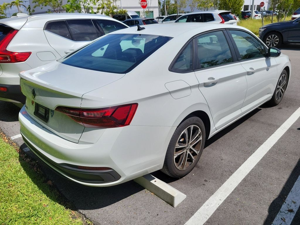 Used 2024 Volkswagen Jetta 1.5T Sport Sedan