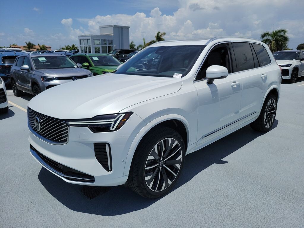 New 2026 Volvo XC90 B6 Plus 7-Seater SUV