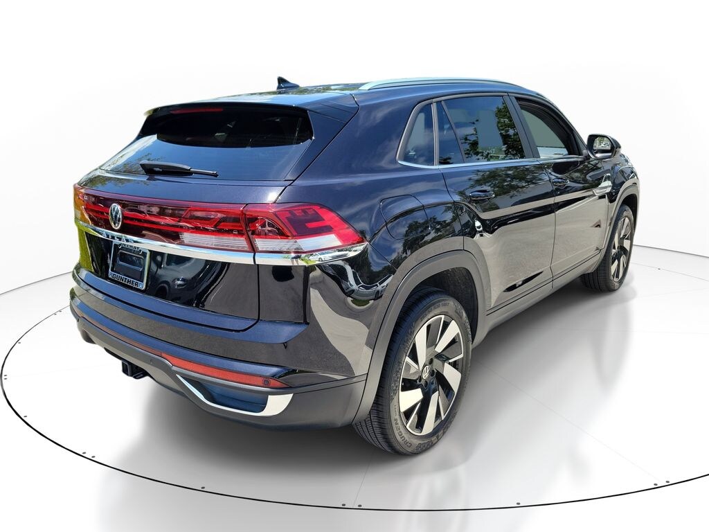 Certified 2024 Volkswagen Atlas Cross Sport 2.0T SE w/Technology SUV