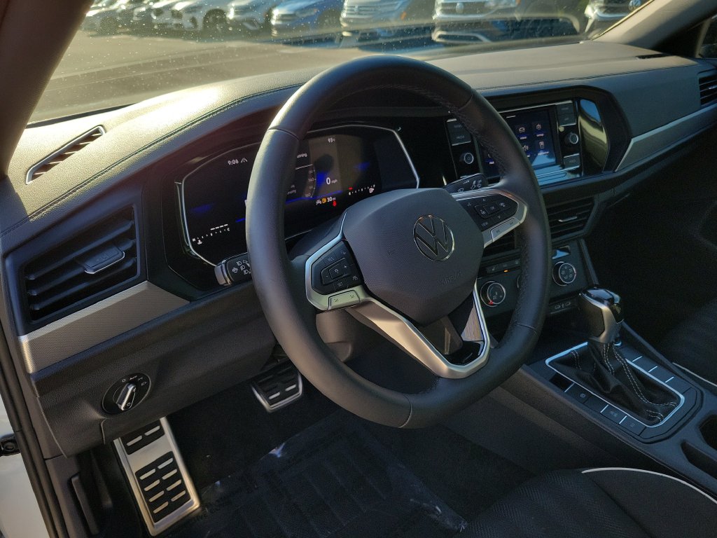 2024 Volkswagen Jetta Sport - Photo 19