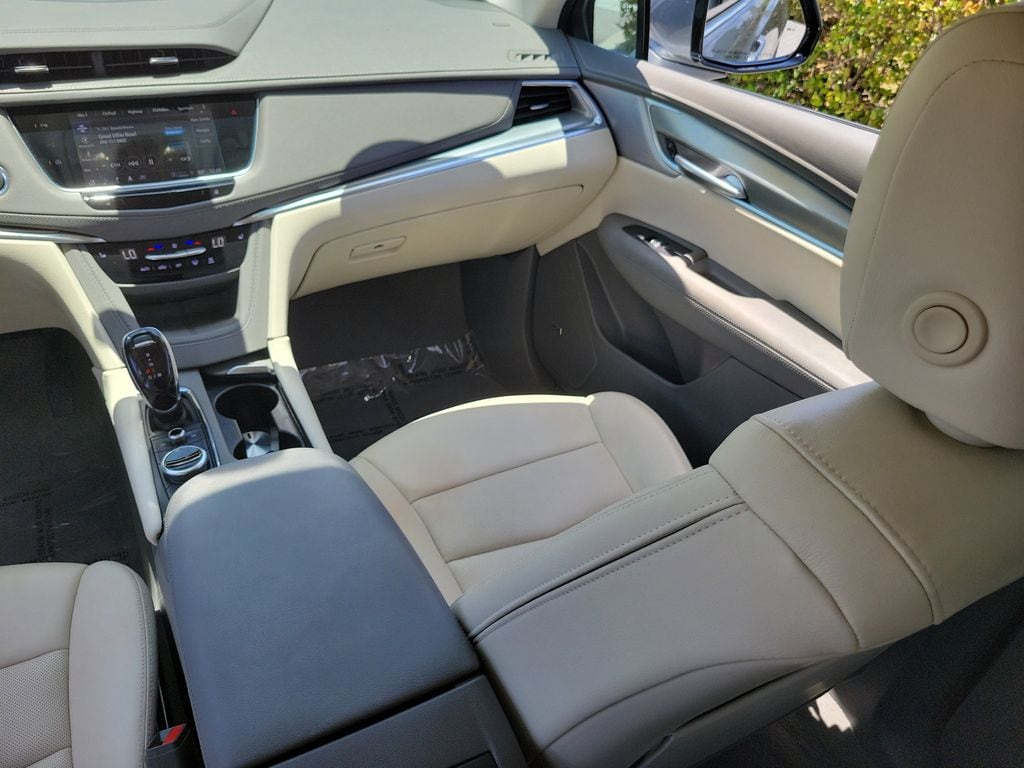 2024 Cadillac XT5 Premium Luxury - Photo 16