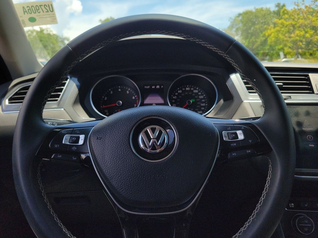 2021 Volkswagen Tiguan SE - Photo 27