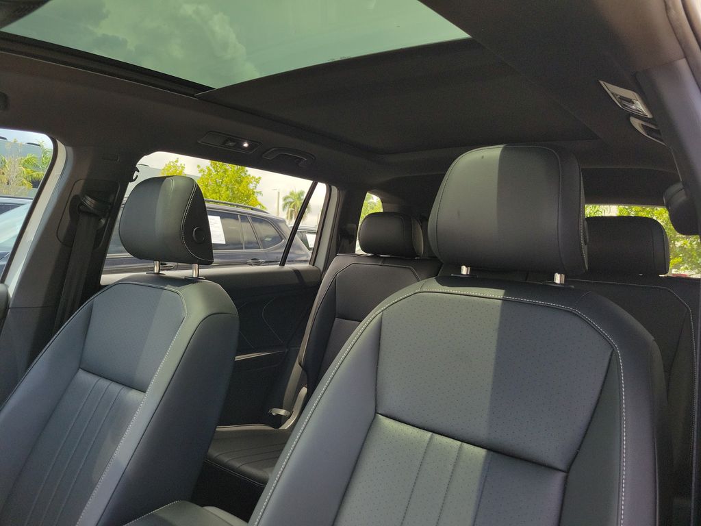 2023 Volkswagen Tiguan SE R-LINE BLACK - Photo 20