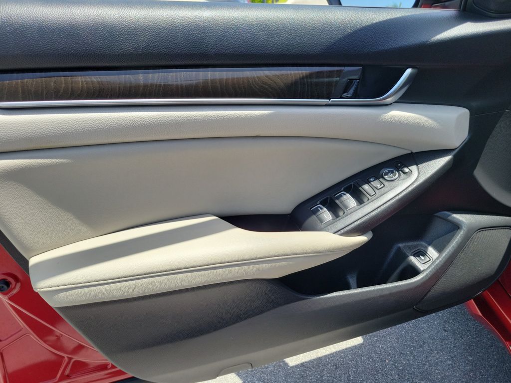 2020 Honda Accord EX - Photo 15