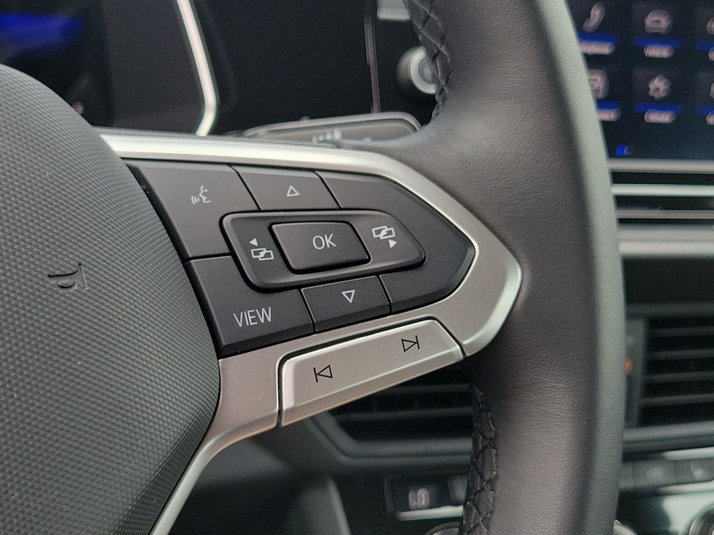 2023 Volkswagen Jetta SE - Photo 26