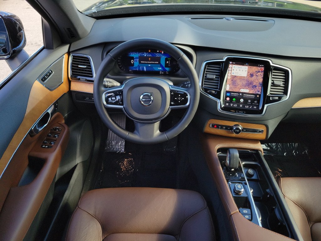 2023 Volvo XC90 Plus - Photo 15