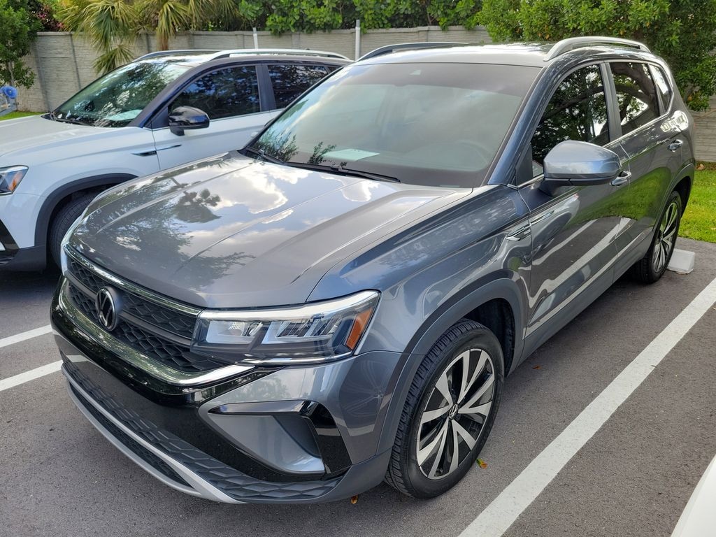 Certified 2024 Volkswagen Taos 1.5T SE SUV