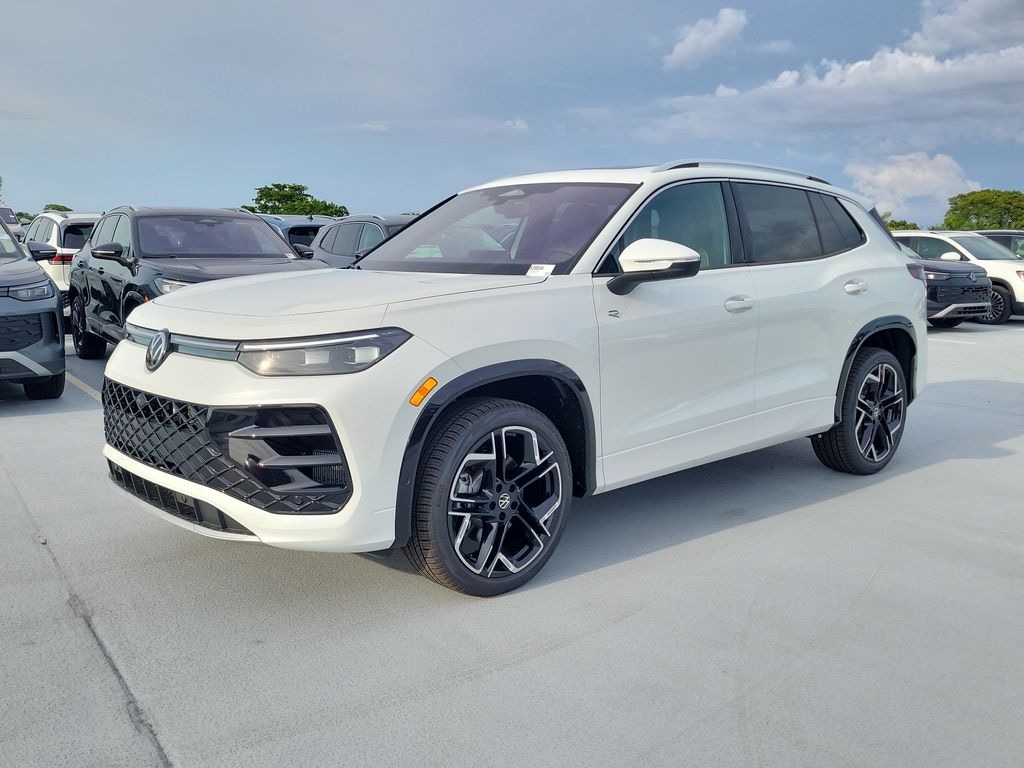 New 2026 Volkswagen Tiguan 2.0T SEL R-Line Turbo SUV