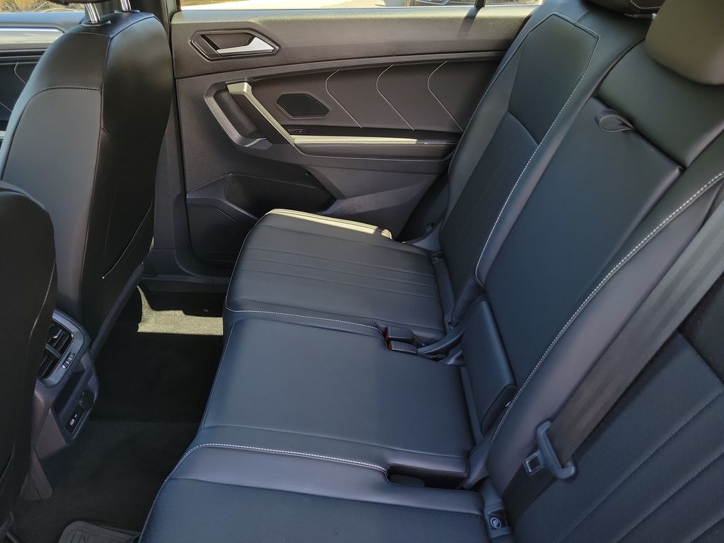 2022 Volkswagen Tiguan SE R-LINE BLACK - Photo 12
